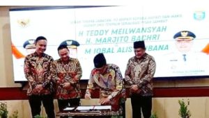 Sertijab PJ Bupati Kepada Bupati dan Wakil Bupati OKU Terpilih Sekaligus Pisah Sambut